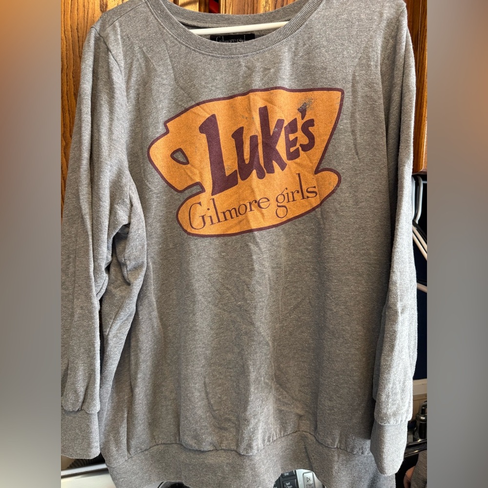 Torrid size 3 Gray Gilmore Girls Sweatshirt